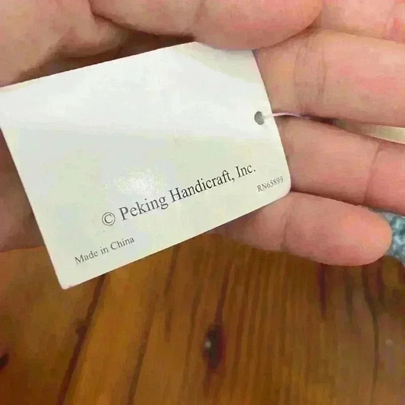 Peking Handicraft, Inc. Hook Throw Pillow Dive In Beach Pool Decoration NWT - Picture 5 of 12